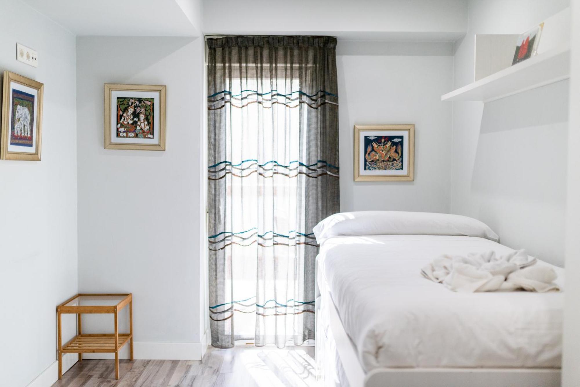 Oasis Centro De Granada Apartment ภายนอก รูปภาพ