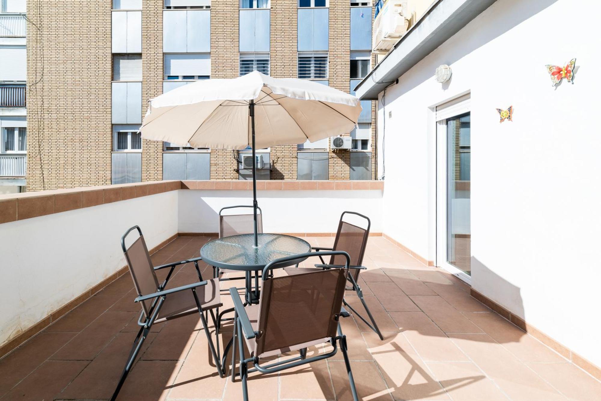 Oasis Centro De Granada Apartment ภายนอก รูปภาพ