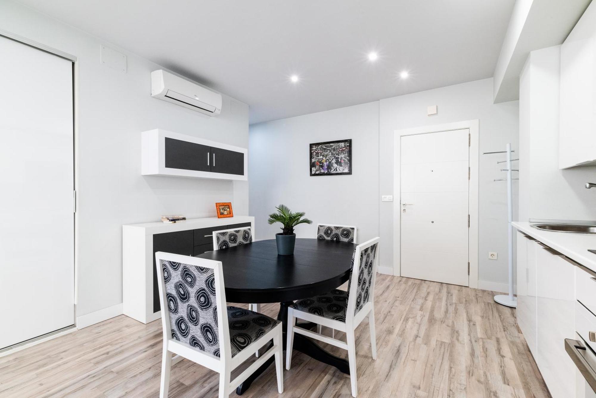 Oasis Centro De Granada Apartment ภายนอก รูปภาพ